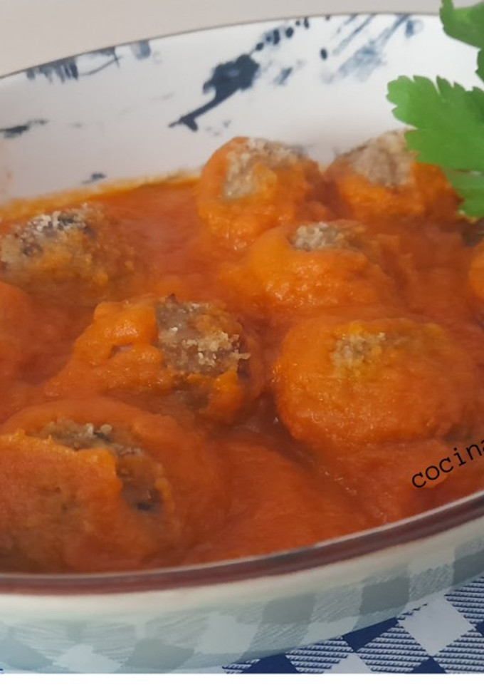 Una foto de Albóndigas en salsa de zanahoria