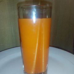 A picture of Carrot and pineapple juice.