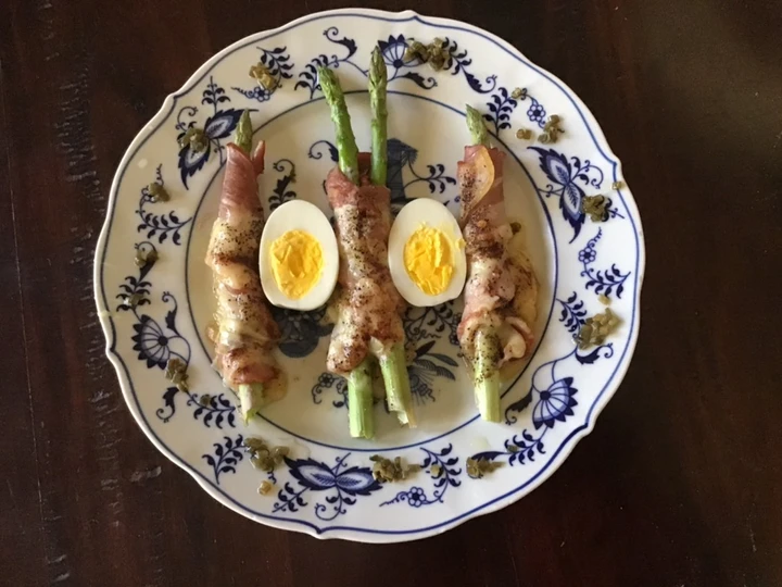 Recipe California Farm Roasted Asparagus in prosciutto and cheese the Perfect So Delicious