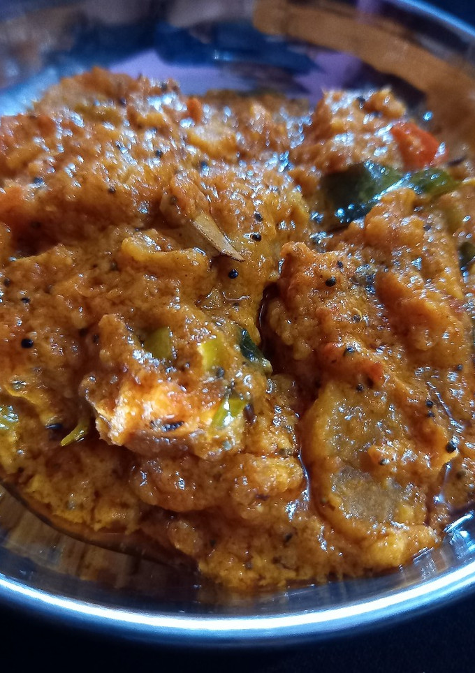 गट्टे की सब्जी (gatte ki sabzi recipe in Hindi) रेसिपी मुख्य फोटो