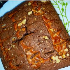A picture of Peanut Butter Chocolate Cake.