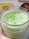 Batido de limón, espinaca y plátano