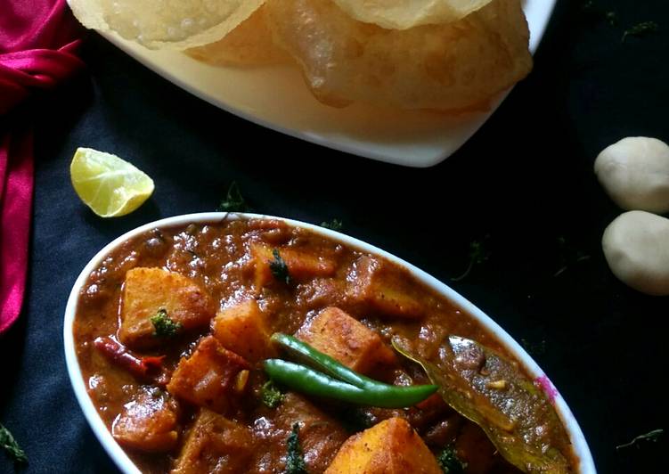 Steps to Prepare Super Quick Homemade Bengali Luchi, aloo&#39;r dom