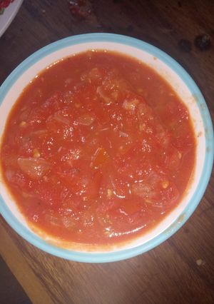 A picture of Pizzaiolla sauce.