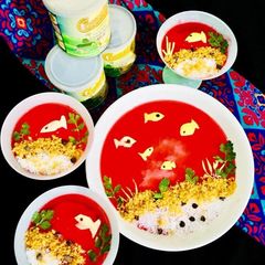 A picture of Aquarium style fruit Custard with jelly.