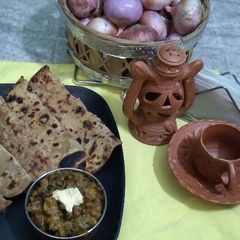 A picture of Sweet flavour some malai parathas.