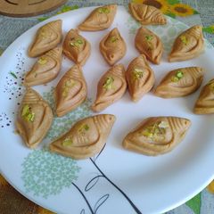 A picture of Sandesh.