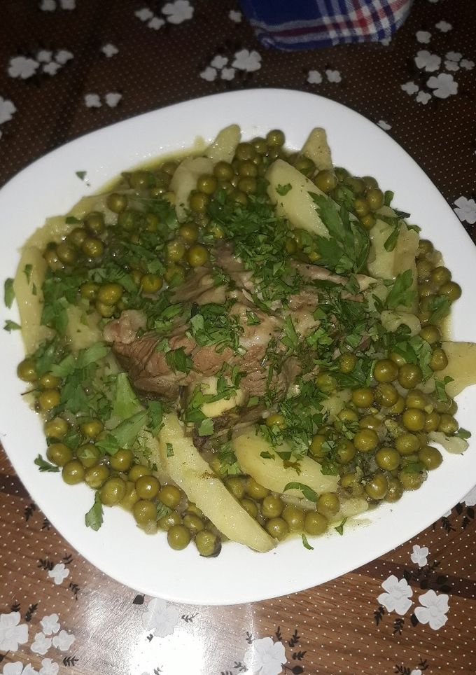 صورة لوصفة جلبانة بالبطاطا واللحم 😘