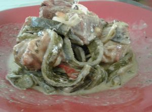Una foto de Costillita de puerco con rajas poblanas