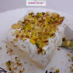 A picture of Layali Lubnan/Lebanese Nights Middle east dessert.