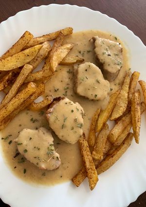 Una foto de Solomillo de cerdo en salsa