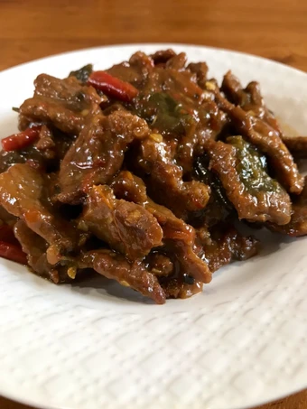 Langkah Mudah untuk Menyiapkan Resep Sapi lada hitam (beef blackpepper) Anti Ribet, Lezat Sekali
