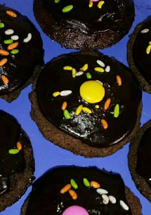A picture of Chocolate idli cake.