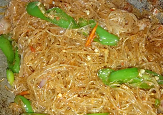 Ini dia! Cara praktis membuat Soun Goreng Lombok Ijo  lezat