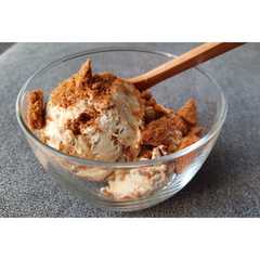 A picture of Homemade Speculoos (Lotus Biscoff) Ice Cream.