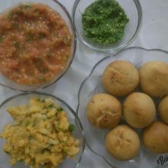 A picture of Litti Chokha.
