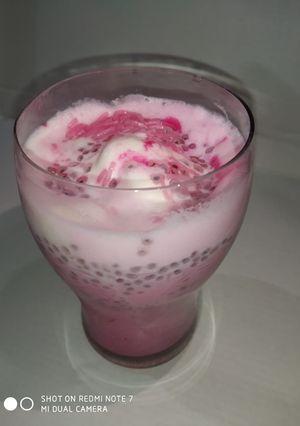 A picture of Falooda.