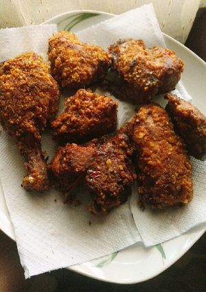 A picture of Victoria chicken.