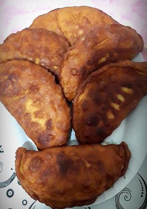 عکسی از دستور پیتزا پیراشکی