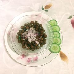 A picture of Chatpata Chana.