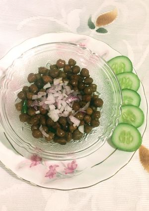 A picture of Chatpata Chana.