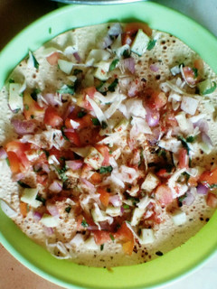 મસાલા પાપડ (Masala Papad Recipe in Gujarati) રેસીપી મુખ્ય ફોટો