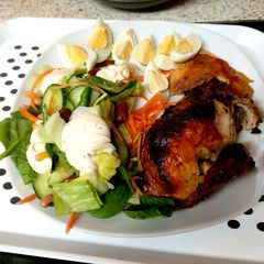 A picture of My Chilli oil coated Chicken with a chilli flavoured Salad 🤩.