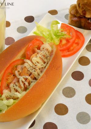 【樂客來】早午餐之～煙燻雞肉潛艇堡 的食譜成品照片