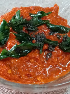 A picture of Onion Garlic Chutney.