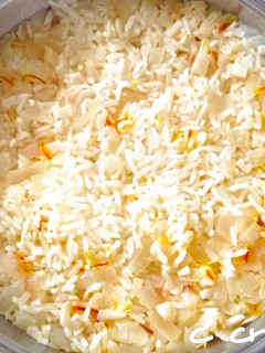Una foto de Arroz blanco con cebolla