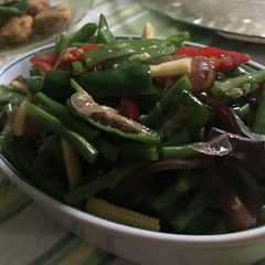 รูปของ Tumis buncis, jagung semi & jamur kuping