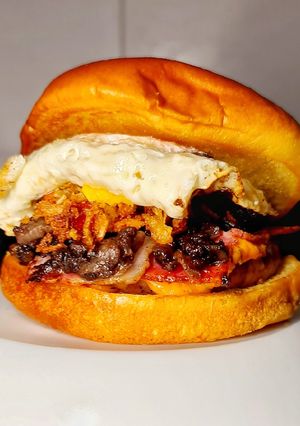 Una foto de 5️⃣ - Hamburguesa con morcilla