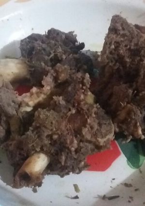 A picture of Marinated beef.