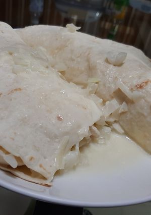 A picture of Alfredo wrap.