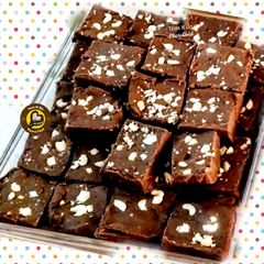 A picture of Chocolate Burfi.
