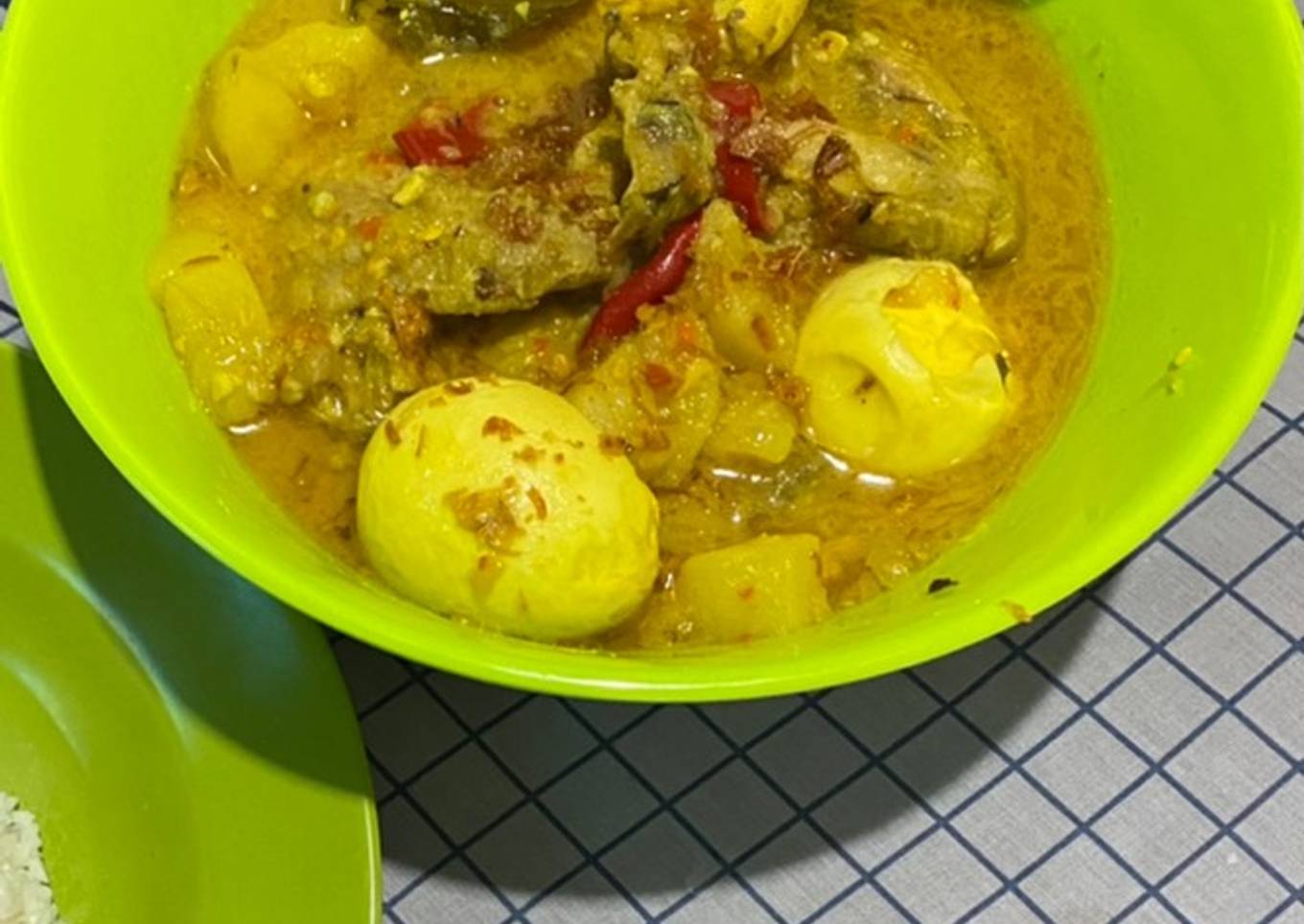 Kare Ayam Kentang Tahu Tempe Bumbu Machmudah