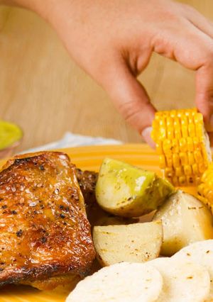 Una foto de Pollo Frikoasado con cerveza