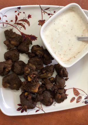 A picture of Navratri special(kuttu ke atte ke pakode).