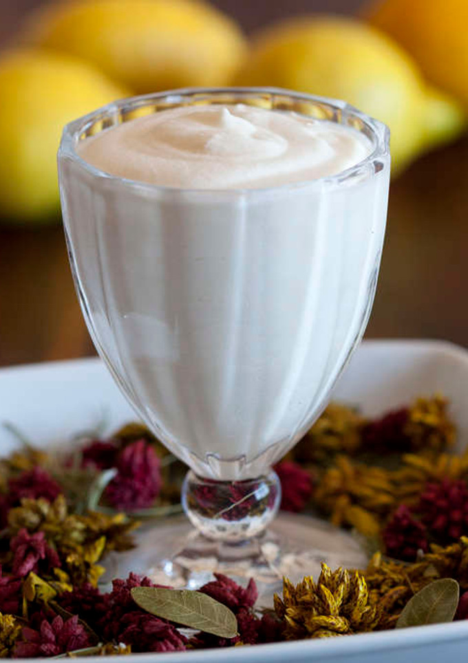 Una foto de Mousse de limón