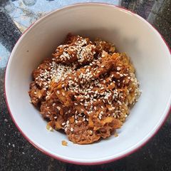 A picture of Spicy tuna.
