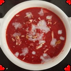 A picture of Steamed Vegan Beetroot, Tomato Carrot Almond Soup.