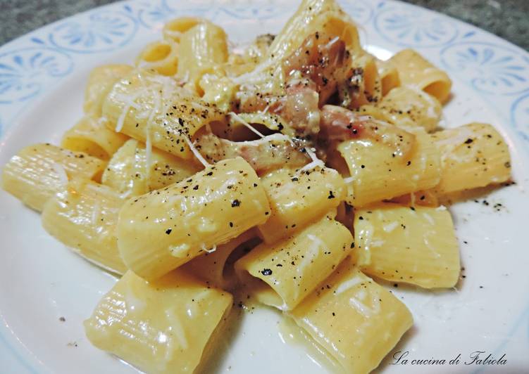 Mezze maniche alla carbonara