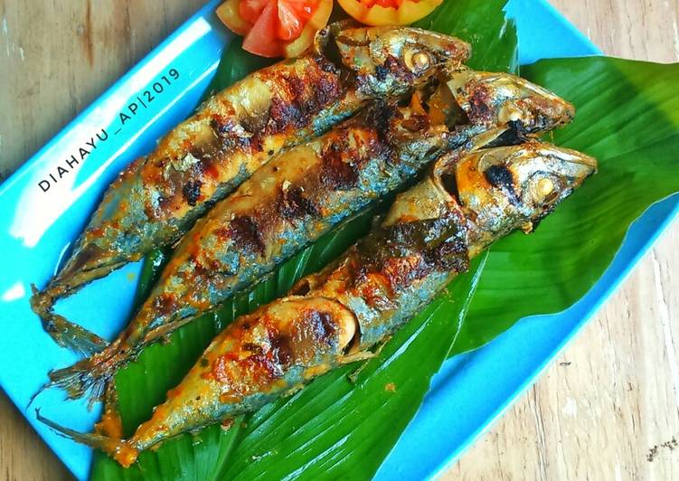 Cara Gampang Menyiapkan Kembung Bakar padang Anti Gagal