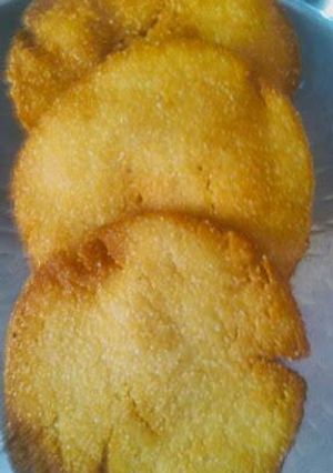 A picture of Maharashtrian Kadakani.