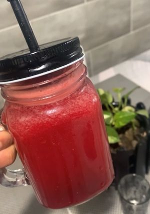 Une photo de Detox : betterave, citron, carottes, orange 🍊