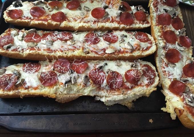 Steps to Prepare Favorite Best French bread pizza for Diet Recipe