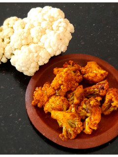 காலிஃப்ளவர் சுக்கா(cauliflower sukka recipe in tamil) செய்முறை முக்கிய புகைப்படம்