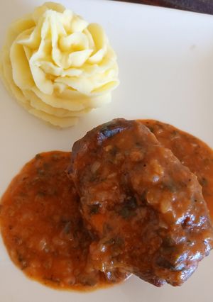 A picture of Ossobuco.