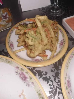 A picture of Kakiage tempura (vegetables tempura).