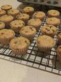 Never-Fail Chocolate Chip Banana Muffins - Vegan